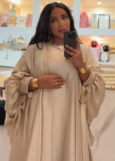 Abaya Set Satin Malika Schmetterling-Kimono & Unterkleid - Beige